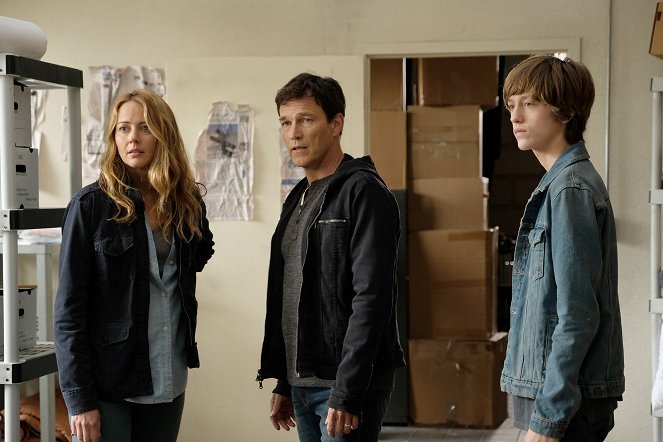 The Gifted - 3 X 1 - Photos - Amy Acker, Stephen Moyer, Percy Hynes White