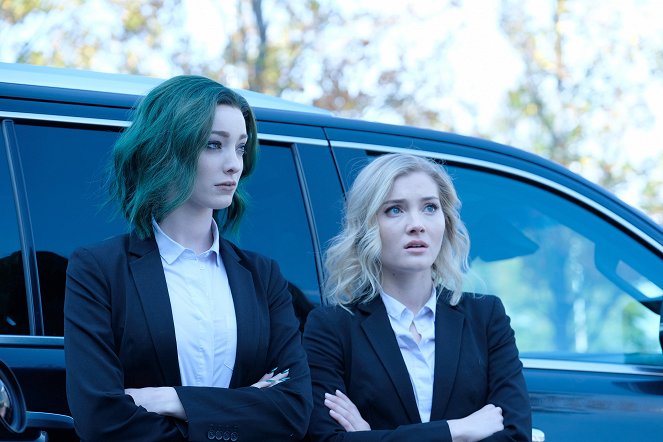 The Gifted - eXtraction - Photos - Emma Dumont, Skyler Samuels