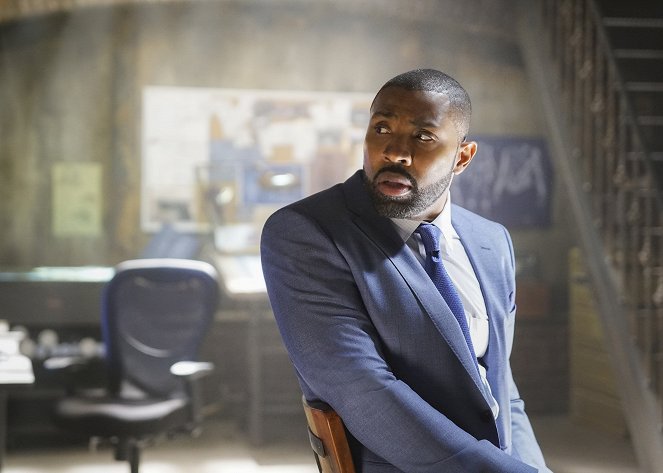 Black Lightning - The Resurrection and the Light: The Book of Pain - Van film - Cress Williams