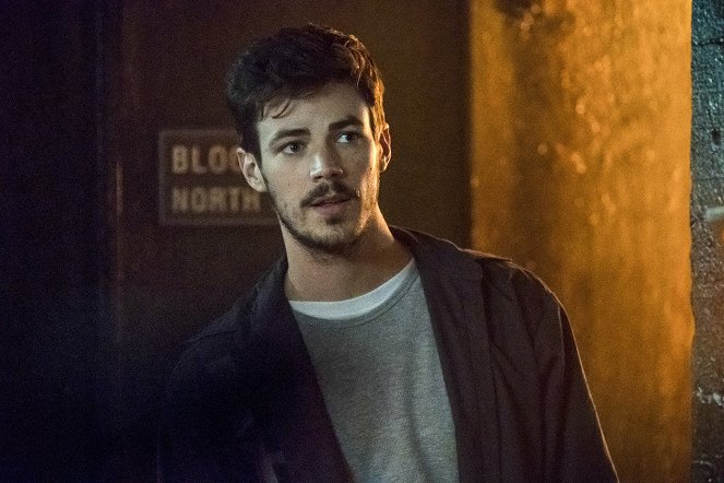 The Flash - True Colors - Photos - Grant Gustin