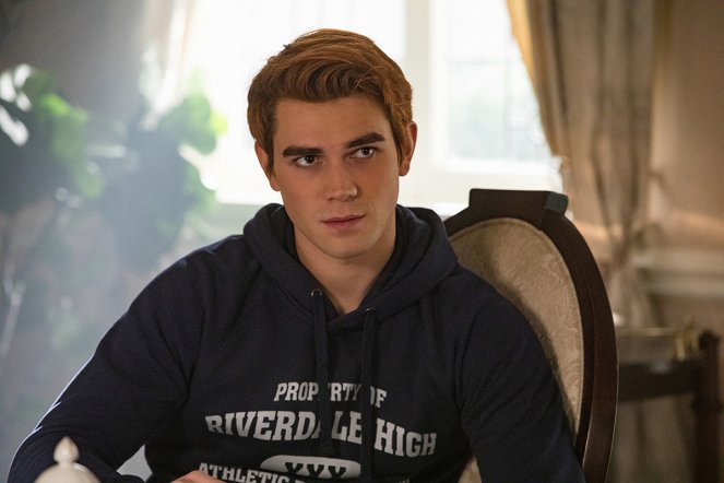 Riverdale - Chapter Twenty Eight: There Will Be Blood - Photos - K.J. Apa