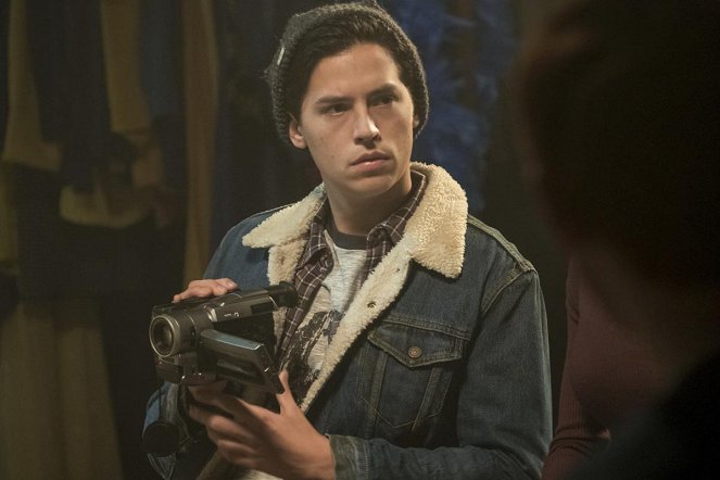 Riverdale - Chapter Thirty-One: A Night to Remember - Photos - Cole Sprouse