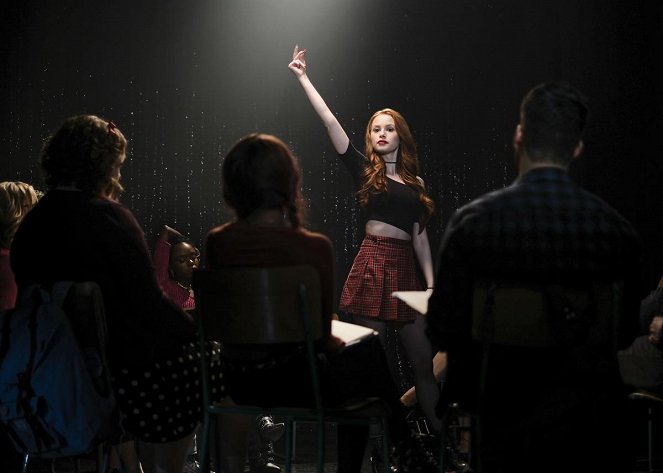 Riverdale - Chapter Thirty-One: A Night to Remember - Photos - Madelaine Petsch