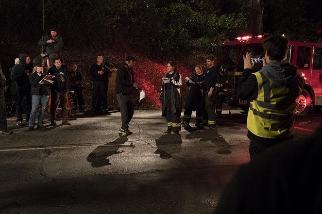 Station 19 - Invisible to Me - De filmagens