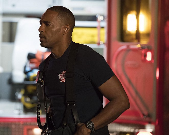 Station 19 - Invisible to Me - Photos