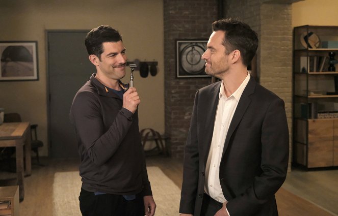 New Girl - Season 7 - About Three Years Later - Photos - Max Greenfield, Jake Johnson