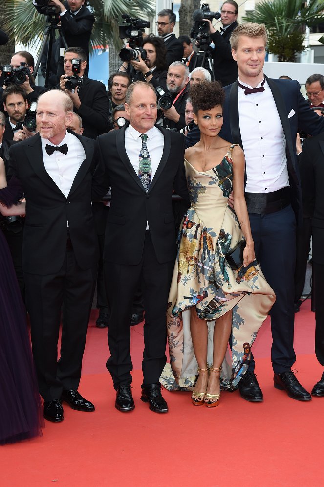Solo: A Star Wars Story - Events - European Premiere of 'Solo: A Star Wars Story' at Palais des Festivals on May 15, 2018 in Cannes, France - Ron Howard, Woody Harrelson, Thandiwe Newton, Joonas Suotamo