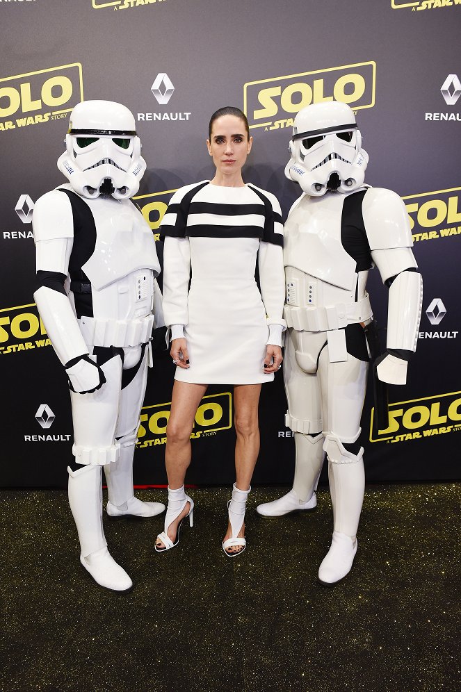 Solo: Star Wars Story - Z akcí - 'Solo: A Star Wars Story' party at the Carlton Beach following the film's out of competition screening during the 71st International Cannes Film Festival at Carlton Beach on May 15, 2018 in Cannes, France - Jennifer Connelly