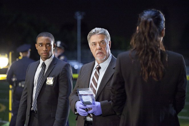 Lee Thompson Young, Bruce McGill