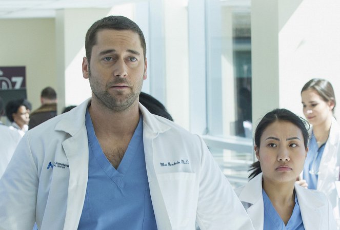 New Amsterdam - Je peux vous aider ? - Film - Ryan Eggold