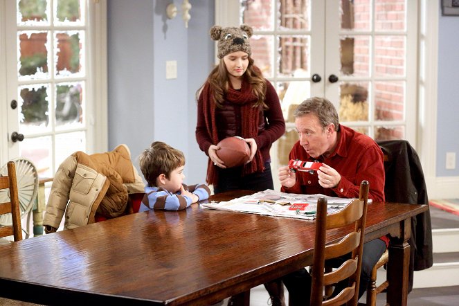 Last Man Standing - What's in a Name? - Photos - Kaitlyn Dever, Tim Allen