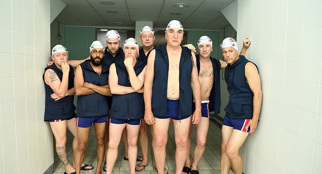 Swimming with Men - Photos
