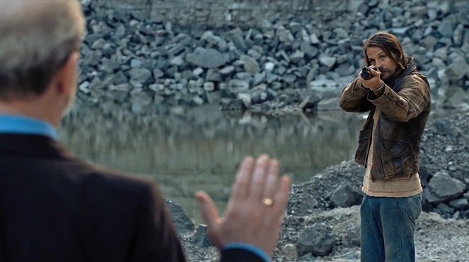 Quarry - You Don't Miss Your Water - Photos - Logan Marshall-Green