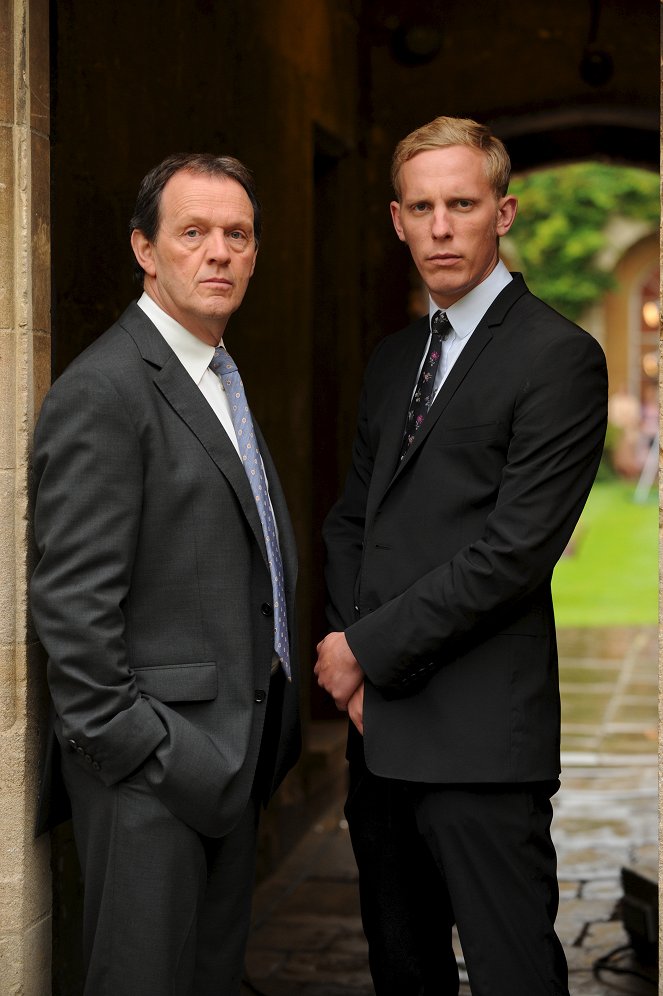 Lewis - Unter dem Stern des Todes - Werbefoto - Kevin Whately, Laurence Fox