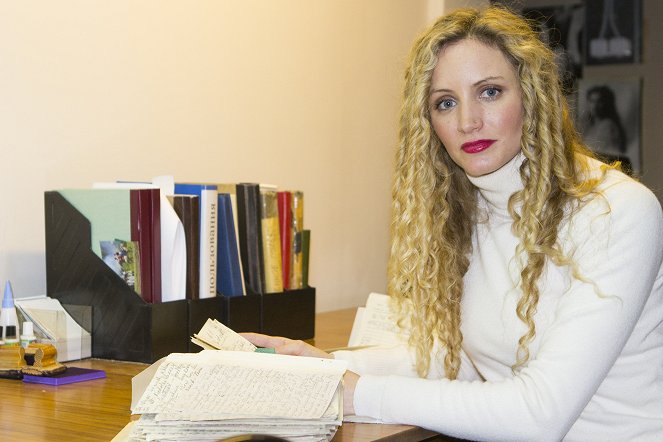 Mikuláš a Alexandra: poslední ruští carové - Promo - Suzannah Lipscomb