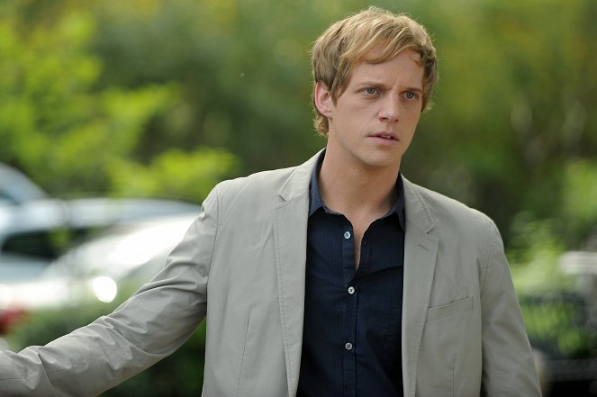 You're the Worst - All About That Paper - Kuvat elokuvasta - Chris Geere