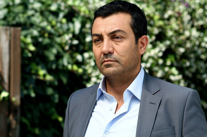Araf Zamanı - De la película - Saruhan Hünel