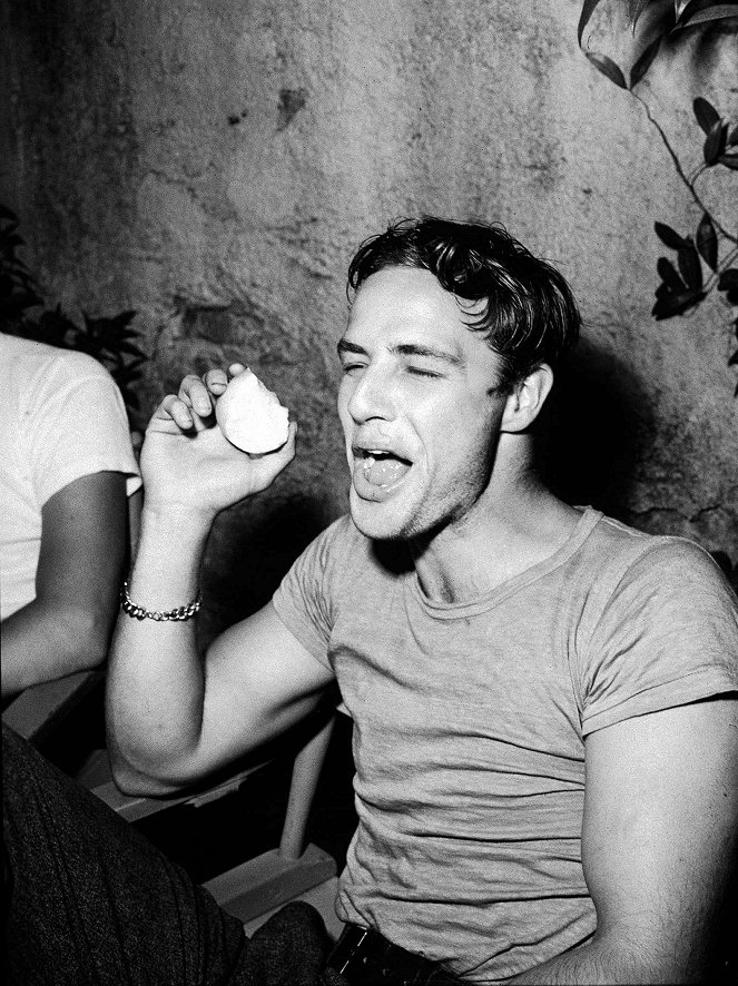 Viettelysten vaunu - Kuvat kuvauksista - Marlon Brando