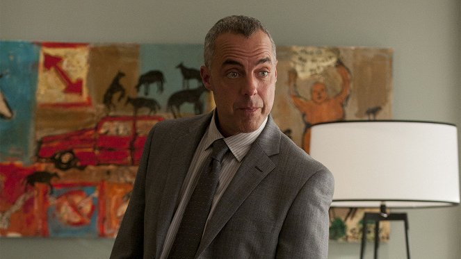 Suits - Inside Track - Photos - Titus Welliver
