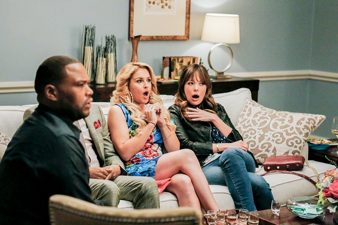 Black-ish - The Real World - Photos - Anthony Anderson, Lindsay Price