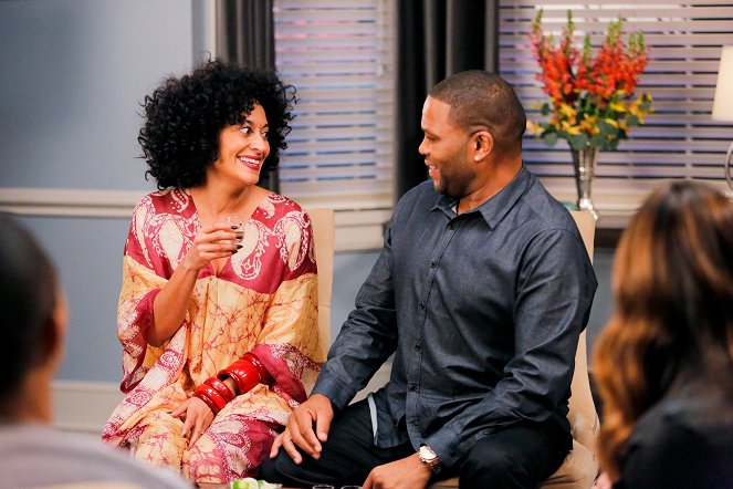 Black-ish - The Real World - Photos - Tracee Ellis Ross, Anthony Anderson