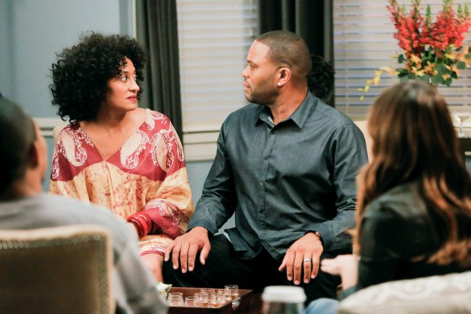 Black-ish - The Real World - Z filmu - Tracee Ellis Ross, Anthony Anderson