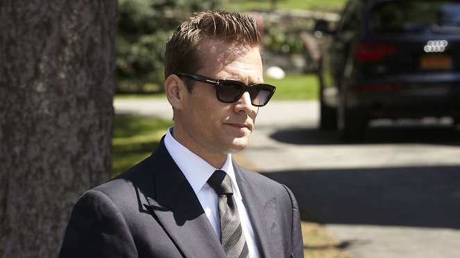 Suits - Season 3 - I Want You to Want Me - Photos - Gabriel Macht
