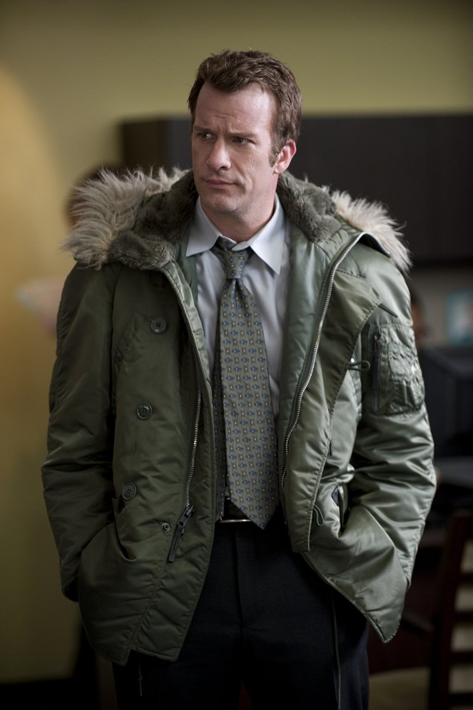 Hung - Don't Give Up on Detroit or Hung Like a Horse - Van film - Thomas Jane