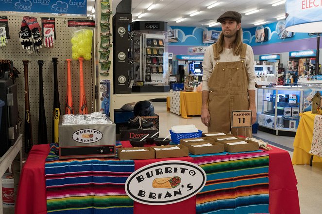 Superstore - Season 3 - Local Vendors Day - Photos