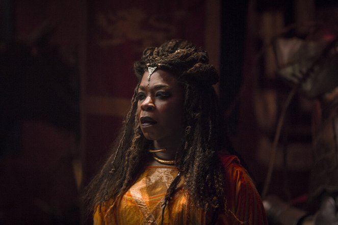 Into the Badlands - Chapter XXI: Carry Tiger to Mountain - Van film - Lorraine Toussaint
