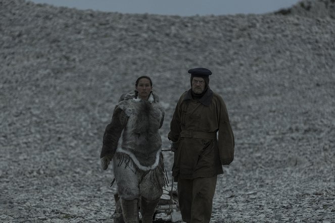The Terror - We Are Gone - Photos - Nive Nielsen, Jared Harris