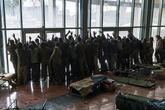 Fear the Walking Dead - Just in Case - Photos