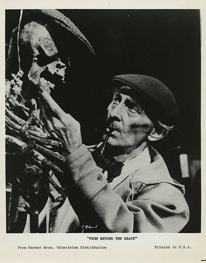 From Beyond the Grave - Lobby Cards - Peter Cushing