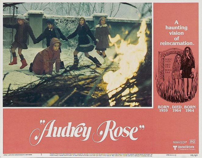 As Duas Vidas de Audrey Rose - Cartões lobby