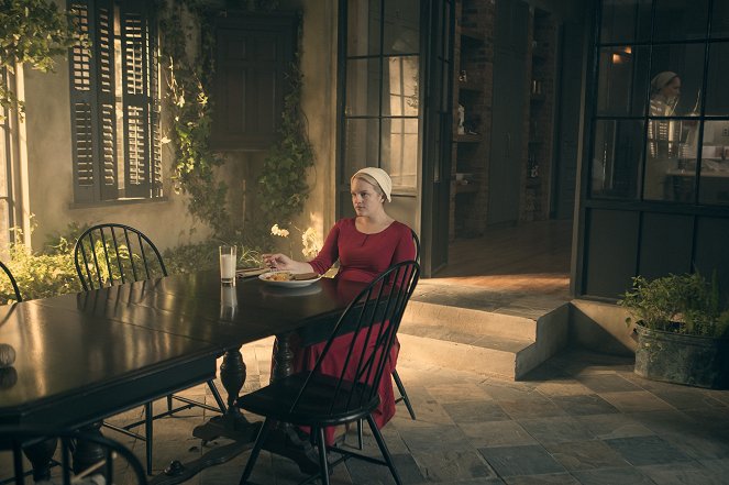 A szolgálólány meséje - Season 2 - Filmfotók - Elisabeth Moss