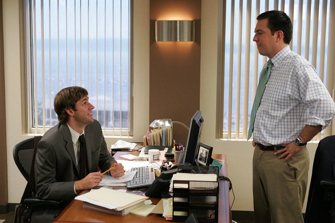 The Office (U.S.) - Season 3 - Initiation - Photos - John Krasinski, Ed Helms