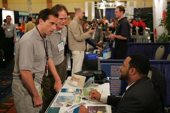 The Office (U.S.) - Season 3 - The Convention - Photos - Steve Carell, Rainn Wilson, Jerome Bettis