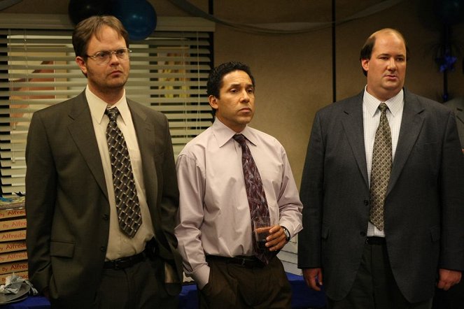 The Office - Launch Party - Van film - Rainn Wilson, Oscar Nuñez, Brian Baumgartner
