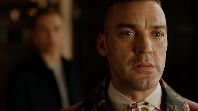 The Royals - There's Daggers in Men's Smiles - Photos - Jake Maskall