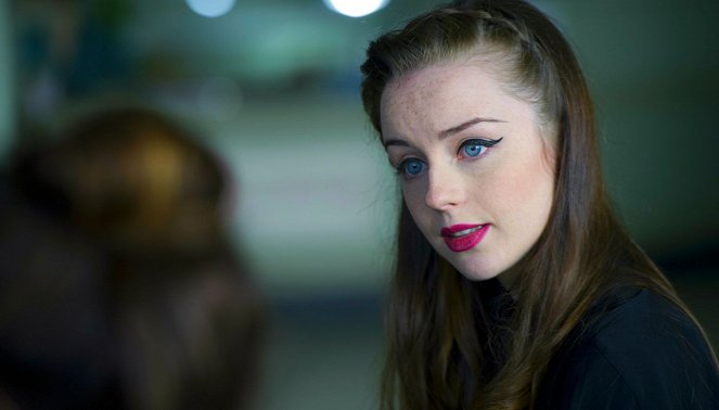 The Magicians - The Strangled Heart - Van film - Kacey Rohl