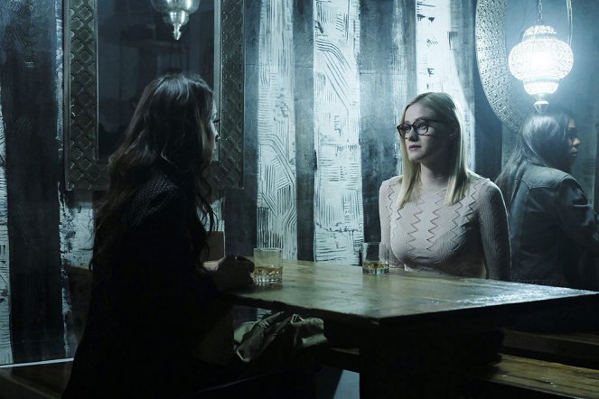 The Magicians - A Life In The Day - Photos - Stella Maeve, Olivia Dudley