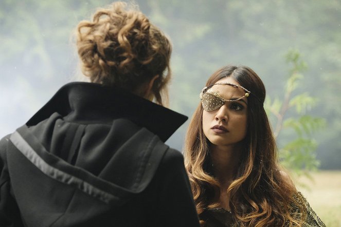 The Magicians - A Life In The Day - De filmes - Summer Bishil