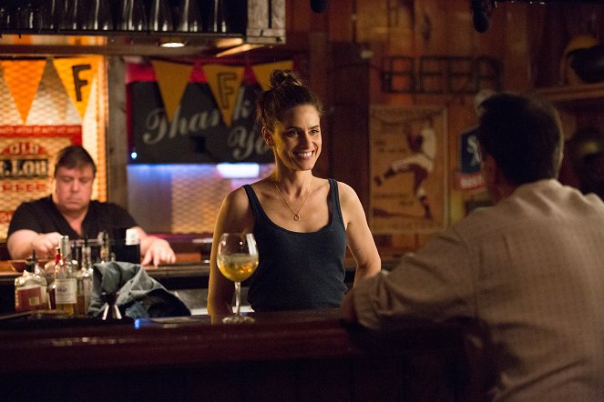 Brockmire - Season 1 - Winning Streak - Photos - Amanda Peet