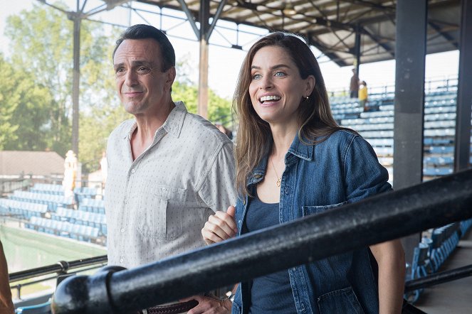 Brockmire - Winning Streak - Filmfotos - Hank Azaria, Amanda Peet