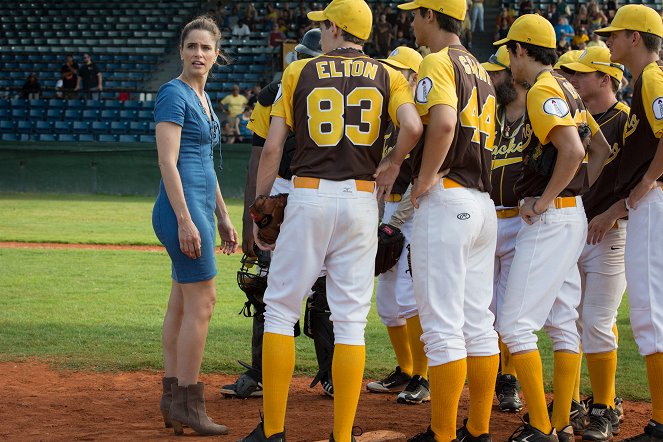 Brockmire - It All Comes Down to This - Photos - Amanda Peet