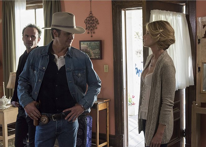 Justified - Chacun sa part d'ombre - Film - Walton Goggins, Timothy Olyphant, Joelle Carter