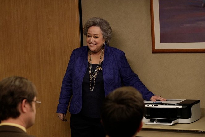 The Office - Manager and Salesman - Van film - Kathy Bates
