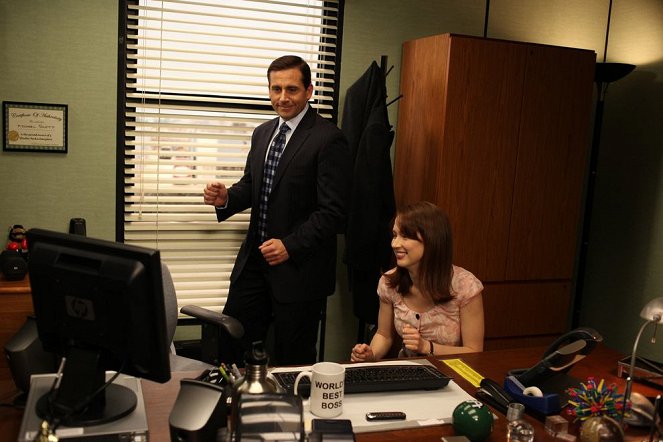 The Office (U.S.) - Manager and Salesman - Photos - Steve Carell, Ellie Kemper