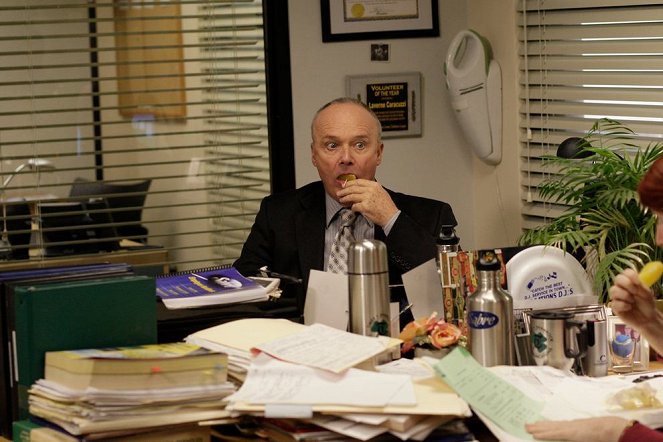 The Office - Manager and Salesman - Van film - Creed Bratton