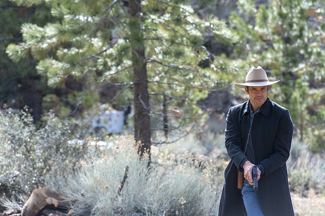 Justified - Season 6 - Fugitive Number One - Photos - Timothy Olyphant